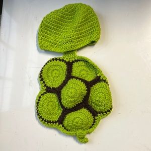 Newborn Turtle outfit for photos, OS